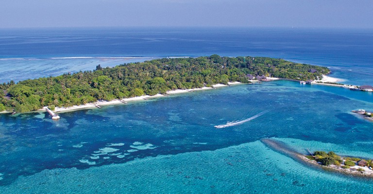 4* Adaaran Select Hudhuranfushi - Maldives Package (7 nights)