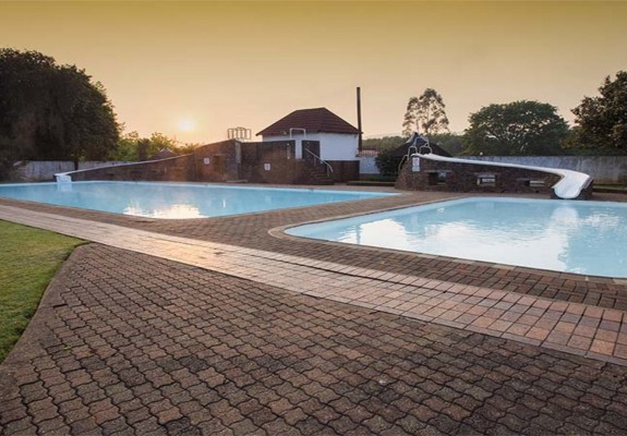 3* Merry Pebbles Resort - Sabie Mpumalanga Package (2 Nights)