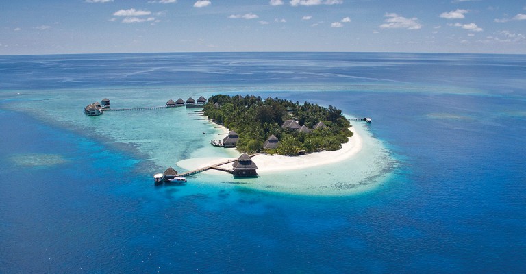 3* Adaaran Club Rannalhi - Maldives Package (7 nights)