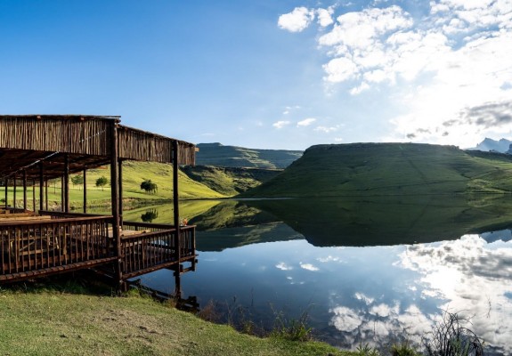 3* Gooderson Drakensberg Gardens Golf & Spa Resort Package (2 Nights)