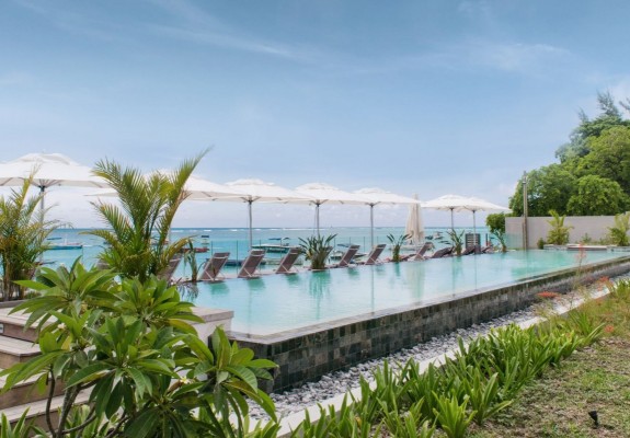 O'Biches Apartments (4 Sleeper) - Mauritius Package (7 nights)