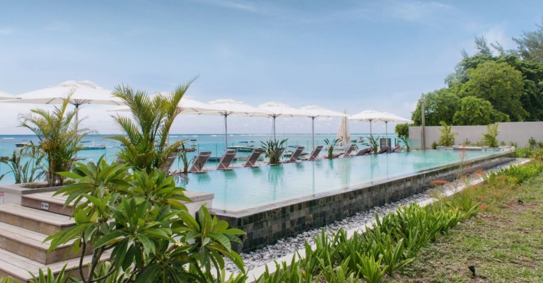 O'Biches Apartments (4 Sleeper) - Mauritius Package (7 nights)