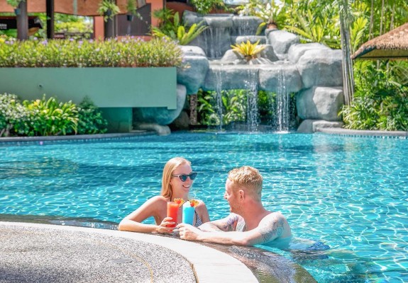 4* Patong Merlin Hotel - Thailand Package (7 nights)