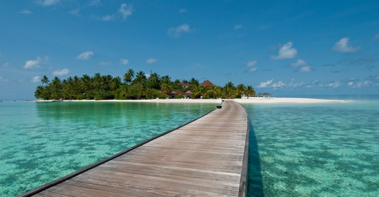 5* Diamonds Athuruga - Maldives Family Package (7 nights)