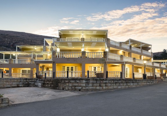 4* Mont d'Or Hotel Spa and Conference Centre - Clarens (2 Nights)