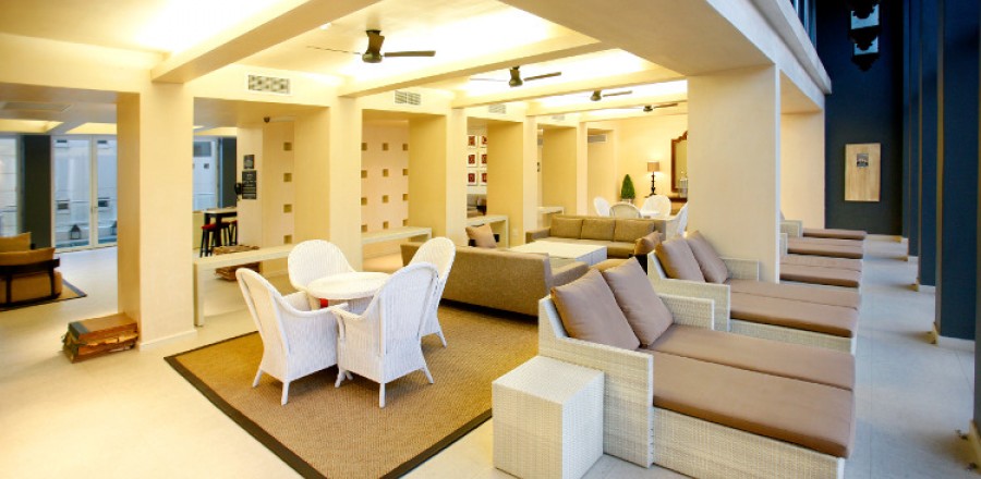 4* Protea Hotel Fire & Ice! By Marriott Cape Town - Cape Town Package (2 Nights)