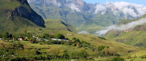 4* Cathedral Peak Hotel - Central Drakensberg Package (2 Nights)