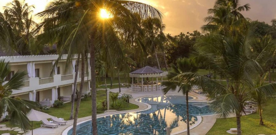 4* Malindi Dream Garden Beach Hotel - Kenya Package (4 nights)