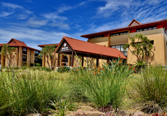 4* ANEW Ocean Reef and 4* ANEW Hotel Hluhluwe Beach and Bush Combo - KZN Package (5 nights)