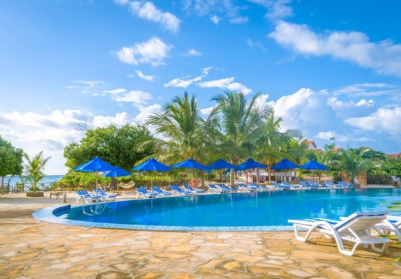4* Azoa Resort & Spa - Zanzibar Package (7 Nights)