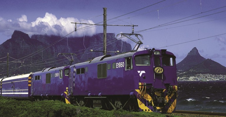 5* The Blue Train Journey - Pretoria to Cape Town or Vice Versa (2 Nights)