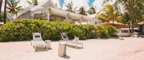 3* Astroea Beach Mauritius (2 Nights) & 3* Plus C Rodrigues Mourouk Hotel (5 Nights) - Package