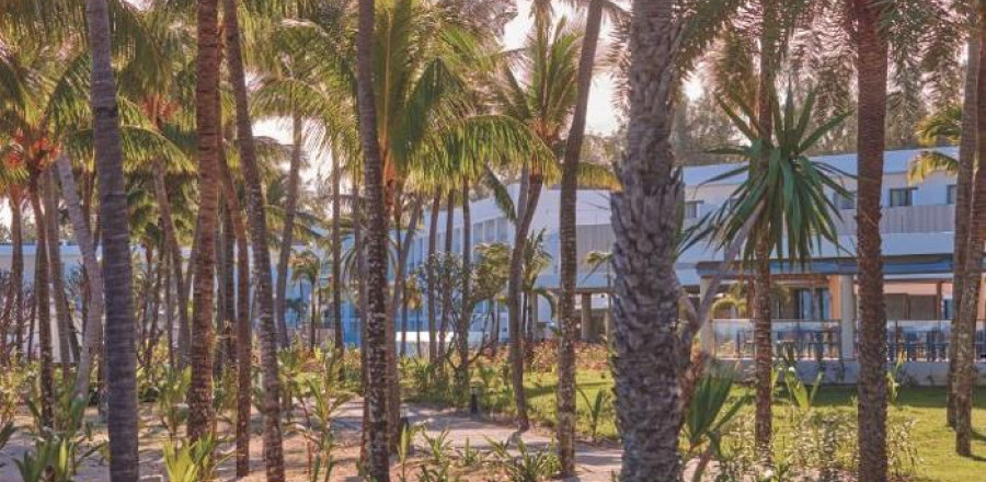 4*Plus Riu Palace Mauritius (Adults Only) Mauritius Package (7 nights)