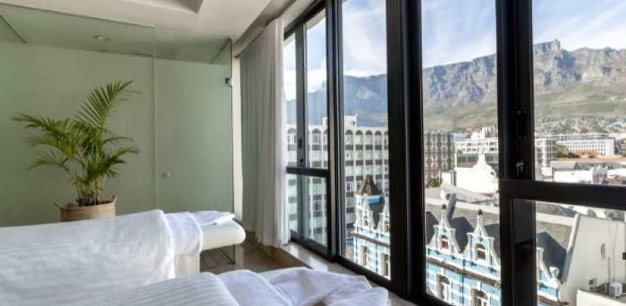 5* Pepperclub Hotel - Cape Town Package (2 Nights)