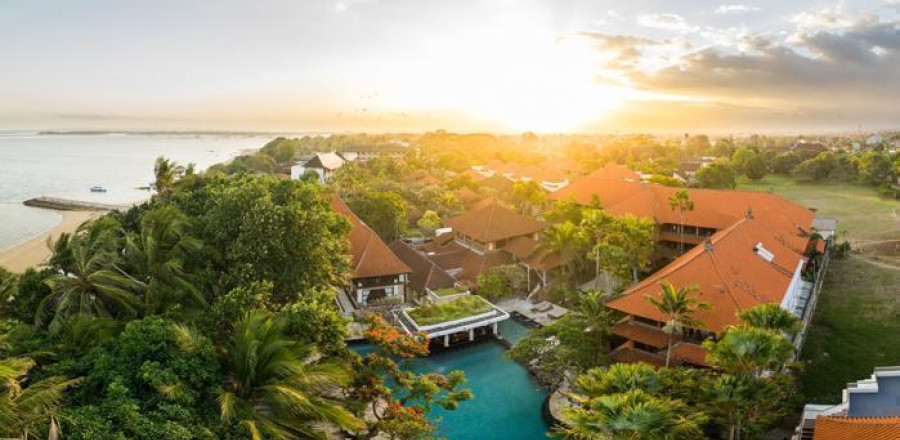 4* Puri Santrian - Bali Package (7 Nights)