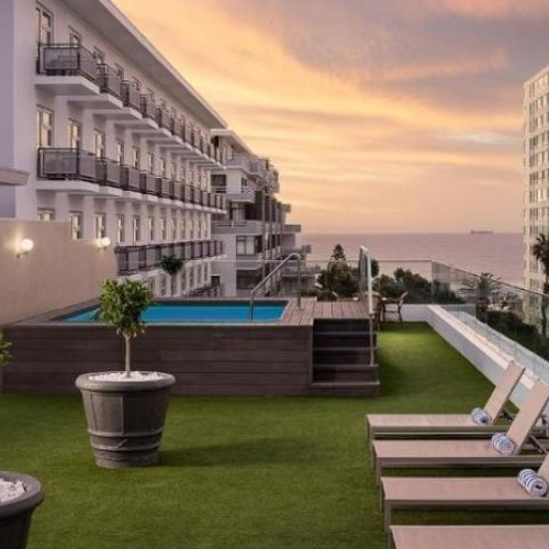 3* Protea Hotel by Marriott Cape Town Sea Point - Package (2 Nights)