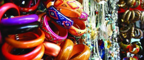 Shop the City of Dreams: 5 Nights Mumbai Shopping Tour - India Package