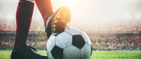 4* Manchester United vs Arsenal - Premier League Football Package (4 Nights)