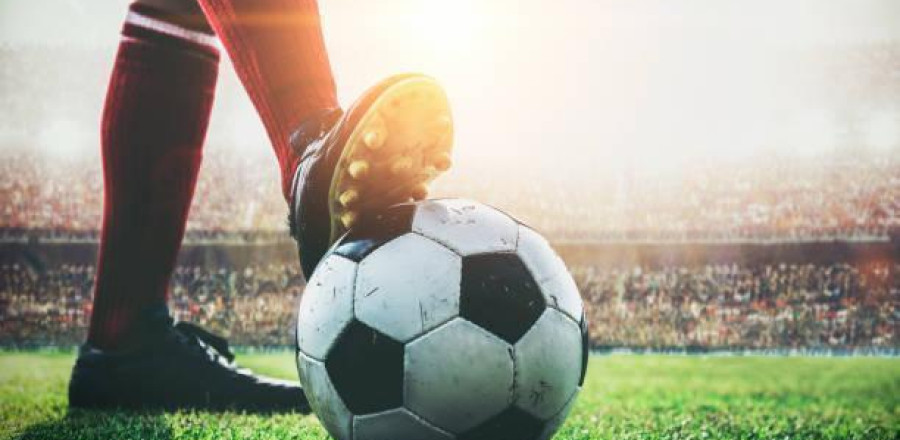 4* Manchester United vs Arsenal - Premier League Football Package (4 Nights)