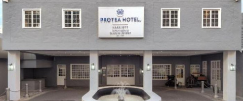 4* Protea Hotel by Marriott Balalaika Sandton Package (2 Nights)