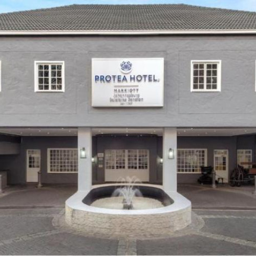 4* Protea Hotel by Marriott Balalaika Sandton Package (2 Nights)
