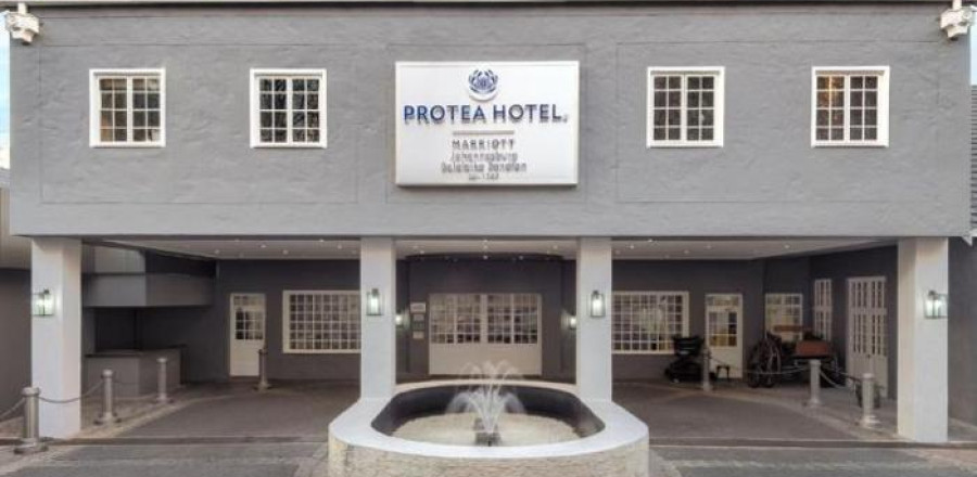 4* Protea Hotel by Marriott Balalaika Sandton Package (2 Nights)