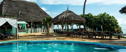 3* Superior Reef & Beach Resort - Zanzibar Package (7 Nights)