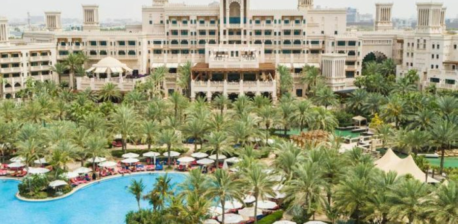 5* Jumeirah Al Qasr Dubai - Dubai Package (5 Nights)