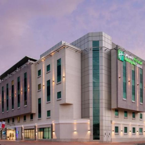 3* Holiday Inn Express Dubai - Safa Park - Dubai Package (5 Nights)
