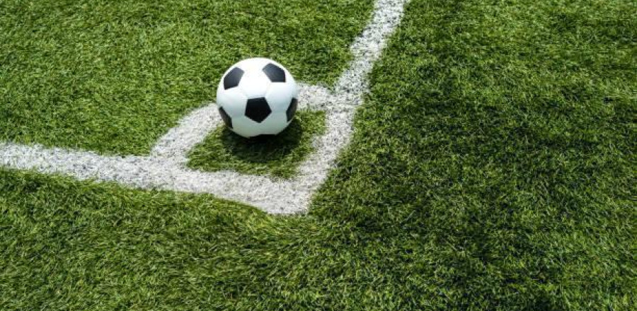 4* Arsenal vs Manchester City - Premier League Football Package (4 nights)