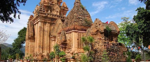Nha Trang Coastal Experience - Vietnam Package (7 Nights)