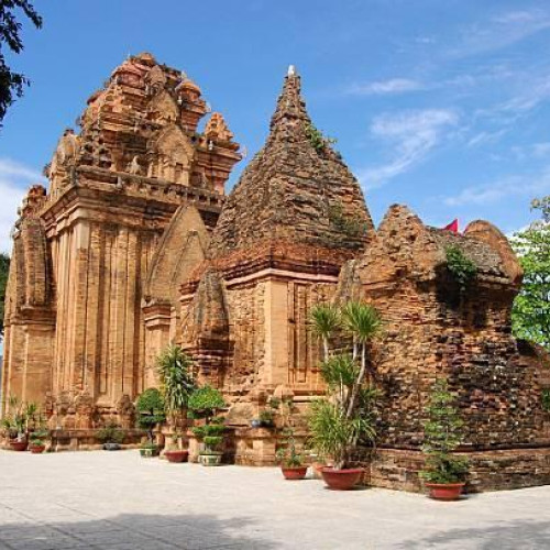 Nha Trang Coastal Experience - Vietnam Package (7 Nights)