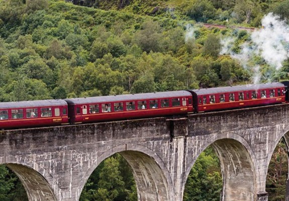 Glen Coe, Loch Ness and The Jacobite Steam train Guided Tour 3Nights/4 Days - Scotland Package