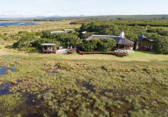 5* Mosaic Lagoon Lodge - Stanford - Near Hermanus Package (2 nights)