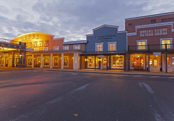 Disney's Hotel Cheyenne - Disneyland Paris - France (3 Nights)