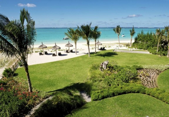 Paradise Beach Apartments (6 Sleeper) - Mauritius Package (7 nights)
