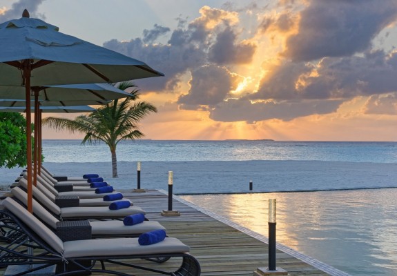 4*Plus Brennia Kottefaru Maldives Package (7 nights)