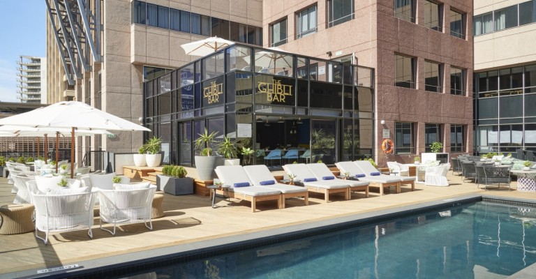 4* Radisson Blu Hotel & Residence - Cape Town Package (2 Nights)