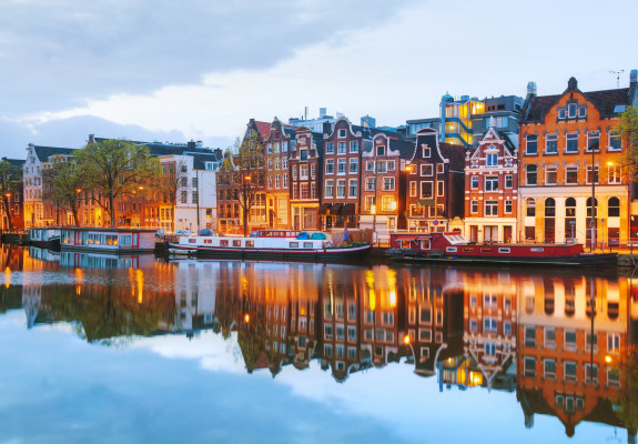 3* Captivating Amsterdam - Netherlands Package (3 Nights)