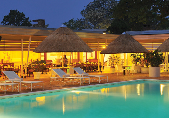 3* Cresta Sprayview - Victoria Falls Black Friday Package (3 Nights)