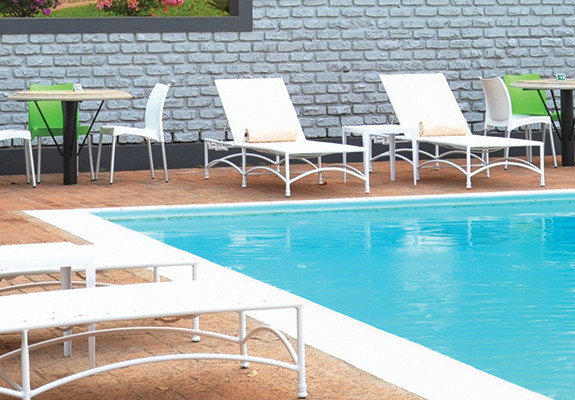3* Cresta Sprayview - Victoria Falls Package (3 Nights)