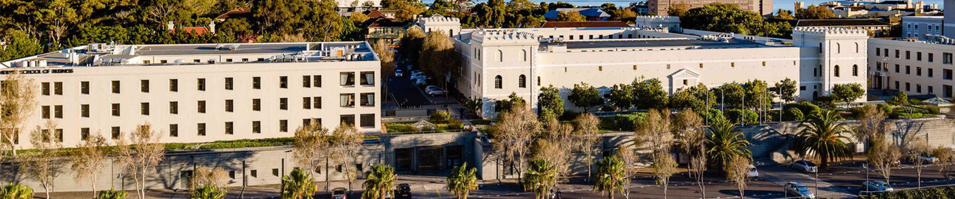 3* Protea Hotel by Marriott Cape Town Waterfront Breakwater Lodge - Package (2 Nights)