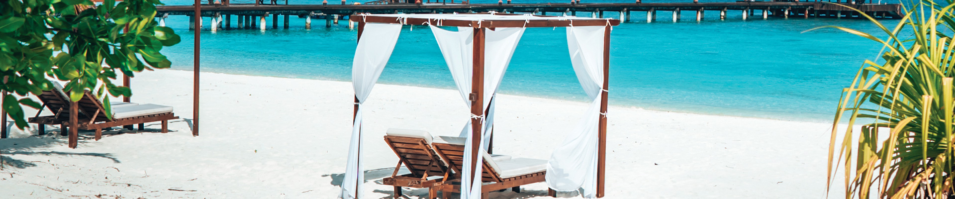 4* Adaaran Select Meedhupparu - Maldives Package (7 Nights)