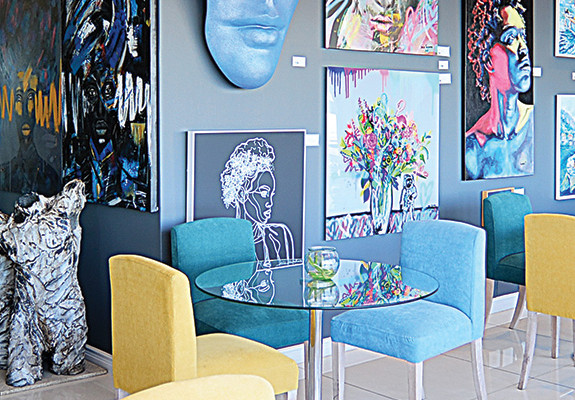 4* Blaauwberg Beach Hotel - Blouberg Strand Fly-in Package (2 Nights)