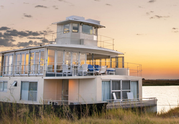 4* Chobe Princess Safari Boat - 3 Night Package