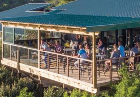 4* Kariega Game Reserve - Main Lodge Package (2 Nights)