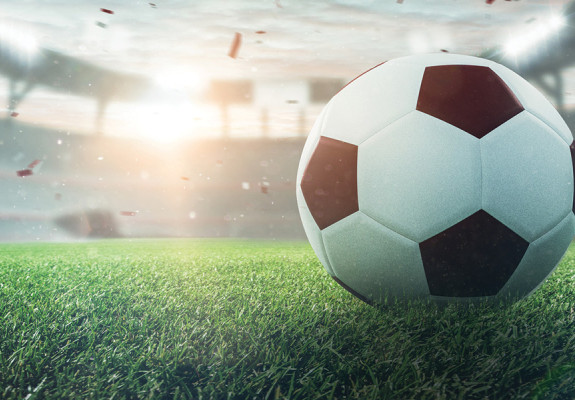 4* Liverpool vs Tottenham Hotspur - Premier League Football Package (4 Nights)