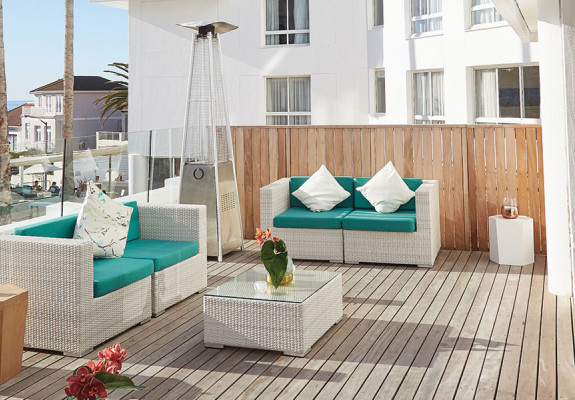 4* President Hotel & NAC Helicopter - Easter Package (3 Nights)