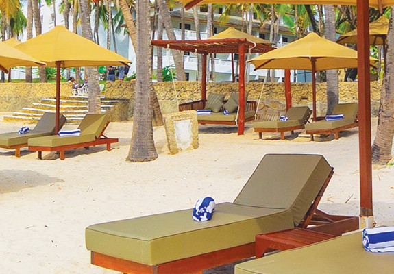 4* PrideInn Flamingo Beach Resort - Mombasa, North Coast Package (6 Nights)