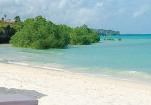 4* Sea Cliff Resort & Spa - Zanzibar Package (7 Nights)